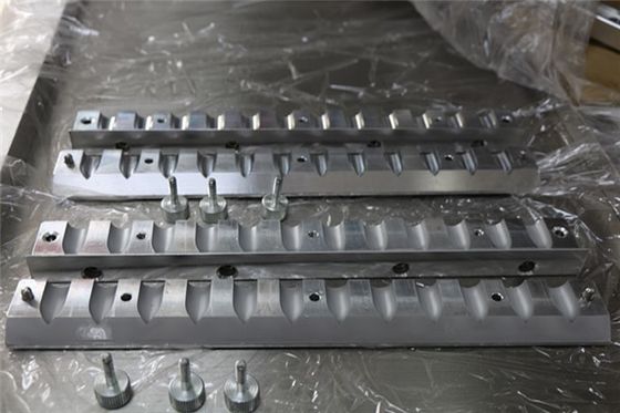 Matte Frosted Birds Beak  Custom Lipstick Mold 12 Holes ISO